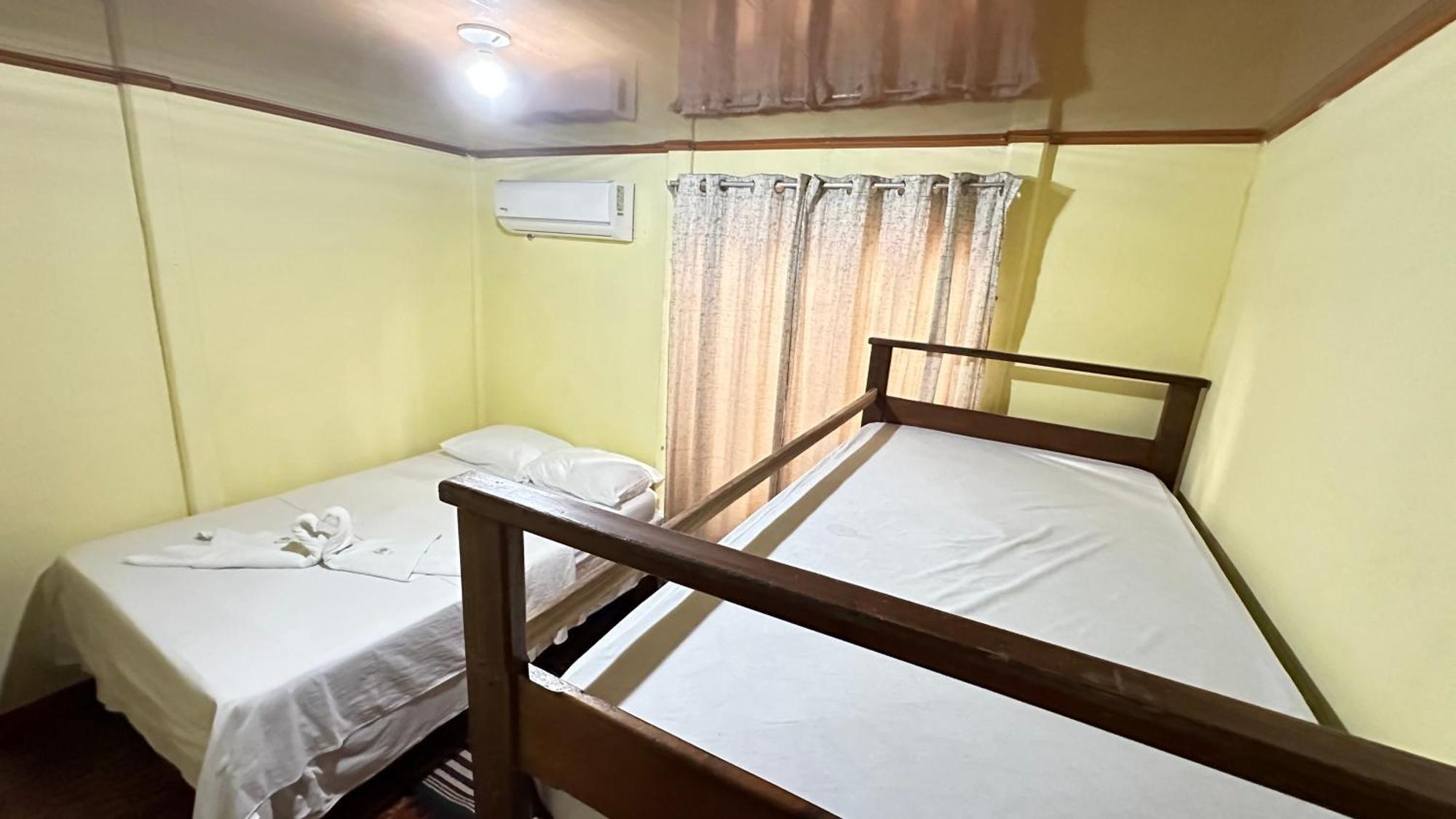 The Corner House Apartment Tortuguero Ngoại thất bức ảnh