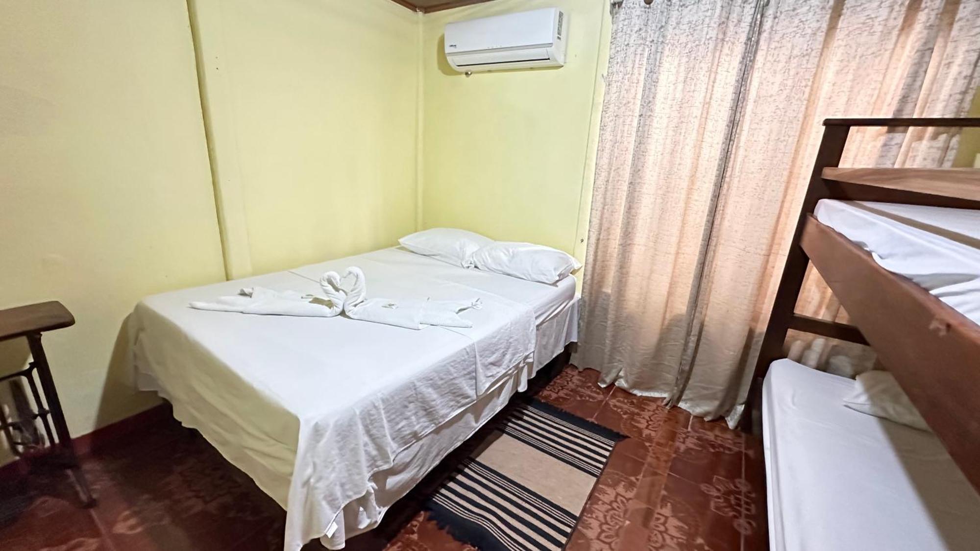 The Corner House Apartment Tortuguero Ngoại thất bức ảnh