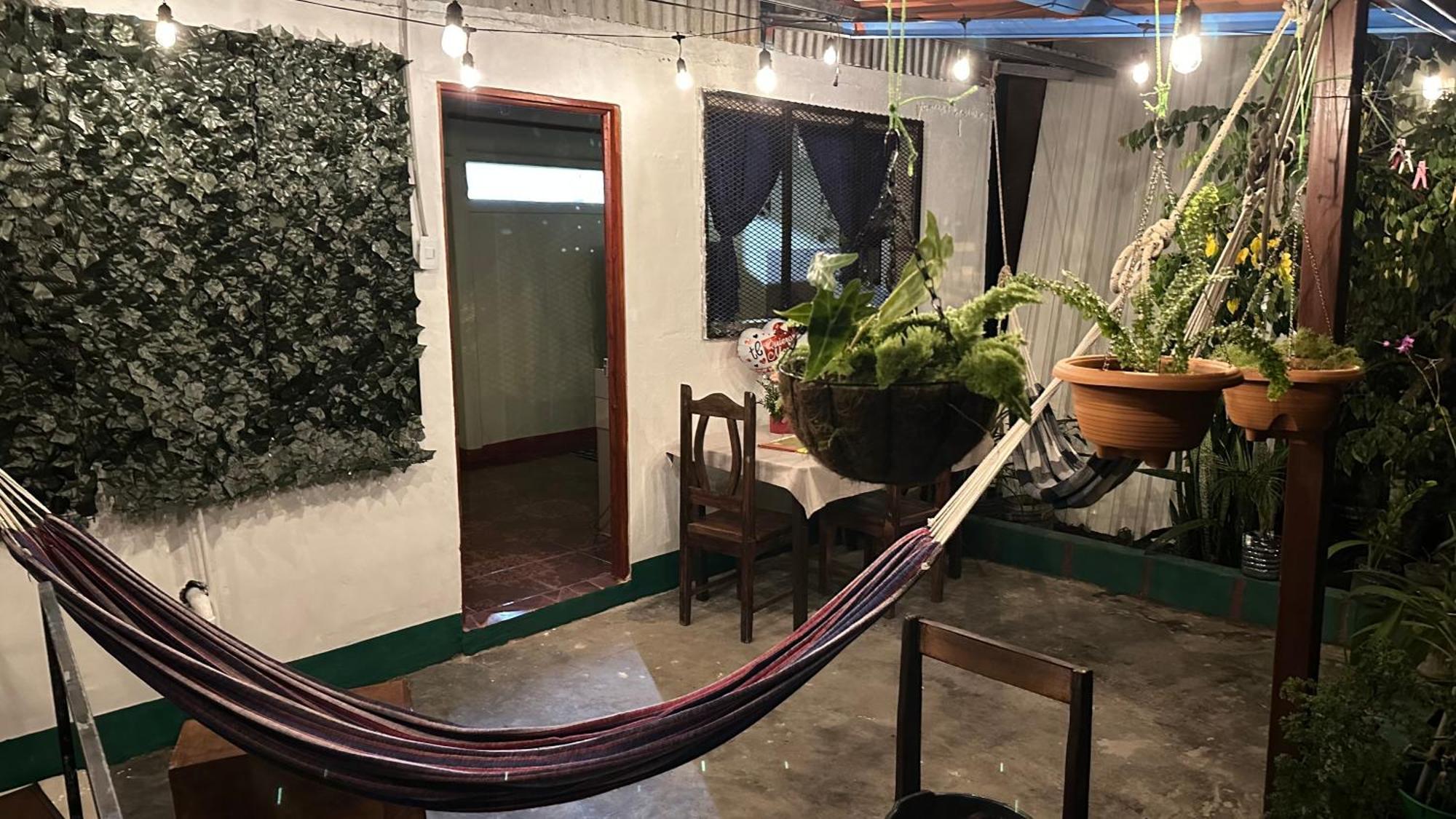 The Corner House Apartment Tortuguero Ngoại thất bức ảnh